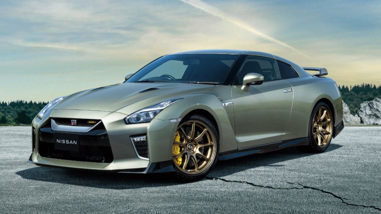 2022-Nissan-GT-R-JDM-6.jpg