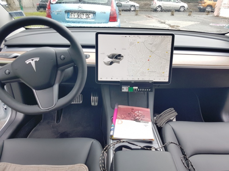 Review xe điện Tesla Model 3