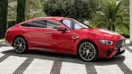 2022-Mercedes-AMG-GT-63-E-Performance.jpg
