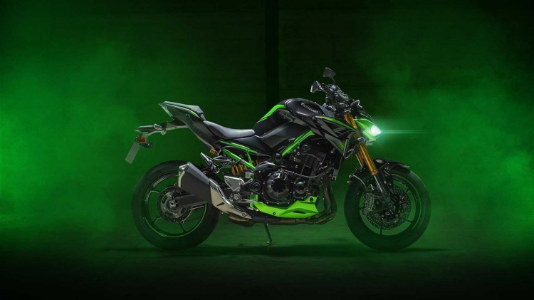 Kawasaki nâng cấp giảm xóc và phanh cho Z900 SE 2021