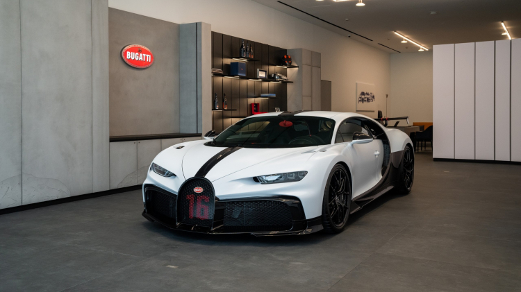 Bugatti-Singapore-9.jpg