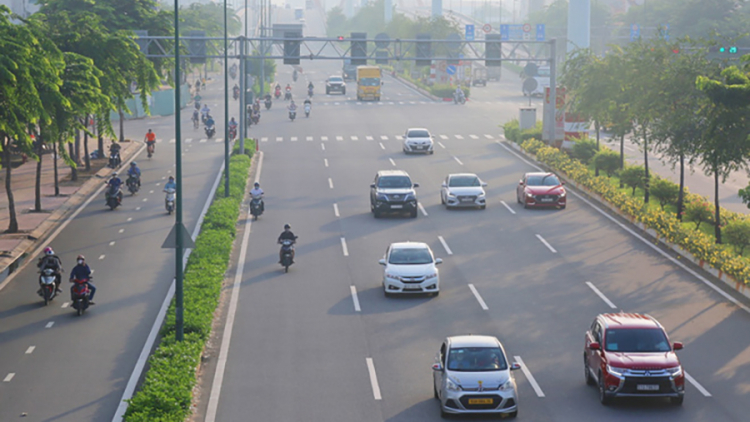 Đường Phạm Văn Đồng nhìn từ trên cao