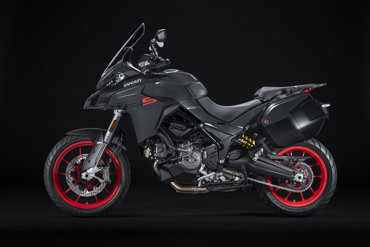 2022-Ducati-Multistrada-V2-and-V2S-21.jpeg