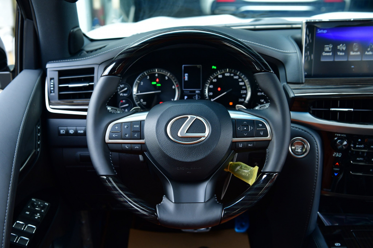 Lexus LX570 Super Sport MBS nhập khẩu mới, model 2021 Lexus LX570 Super Sport MBS nhập khẩu mới, model 2021