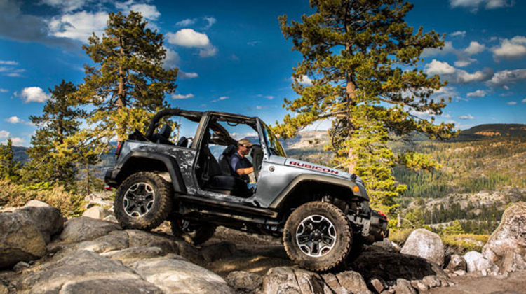 top-off-road-01-0914-lgn.jpg