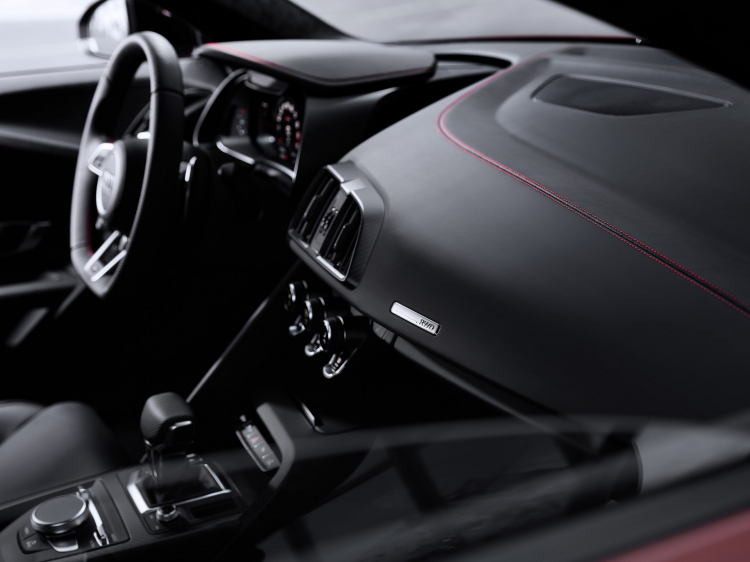 Audi R8 V10 Performance RWD ra mắt phiên bản mạnh mẽ hơn cho năm 2022: Giá từ 3,9 tỷ đồng