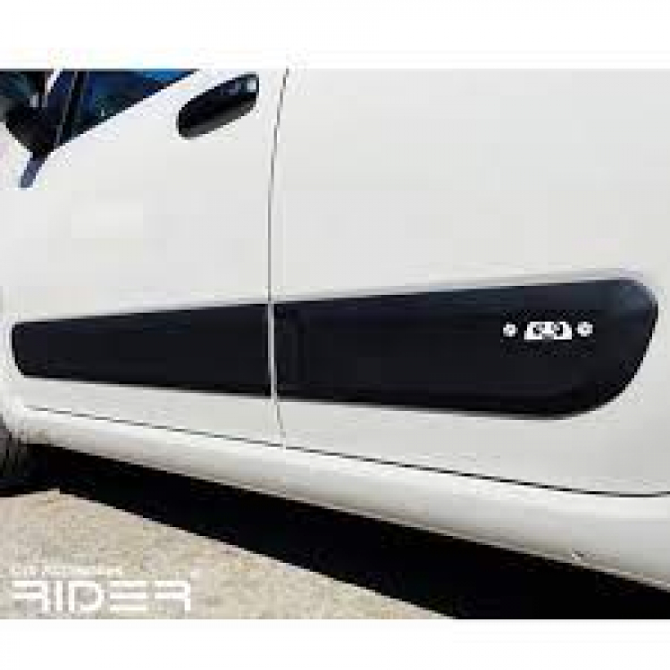 Các bác tài nên cẩn thận khi dán tấm cách âm, chống ồn "rởm" cho ô tô Các bác tài nên cẩn thận khi dán tấm cách âm, chống ồn "rởm" cho ô tô