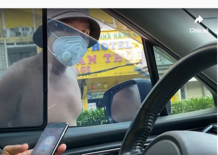 Video: Người dân bị yêu cầu đóng phí gửi xe ở đường cho phép đậu, dừng xe Video: Người dân bị yêu cầu đóng phí gửi xe ở đường cho phép đậu, dừng xe