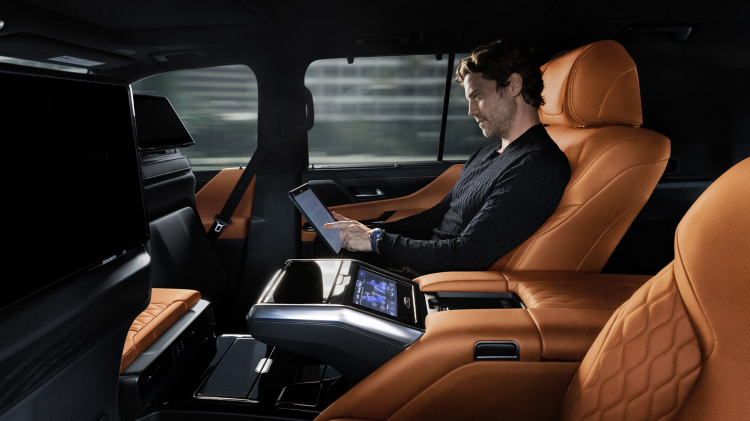 Lexus LX 2022 phiên bản Ultra Luxury 4 chỗ ngồi.jpg Lexus LX 2022 phiên bản Ultra Luxury 4 chỗ ngồi.jpg