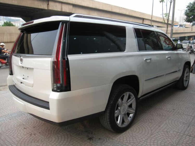 Cadillac Escalade ESV Premium 2015