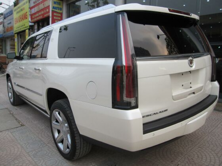 Cadillac Escalade ESV Premium 2015