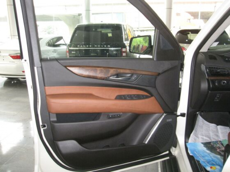 Cadillac Escalade ESV Premium 2015