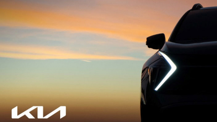 2023-Kia-Sportage-Teaser-2 1.jpg