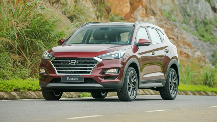 Xe hạng C Hyundai Tucson Xe hạng C Hyundai Tucson