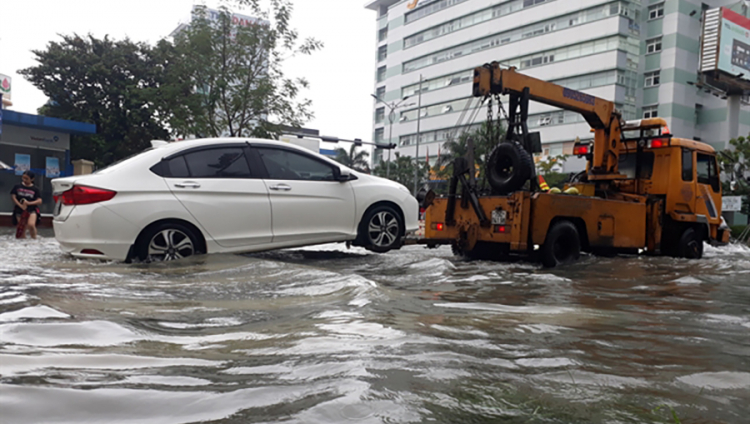 Bảo hiểm thủy kích xe ô tô Bảo hiểm thủy kích xe ô tô