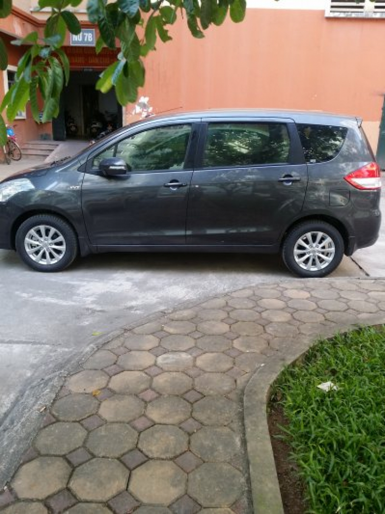 Cầm lái Suzuki Ertiga: xe gia đình 5+2