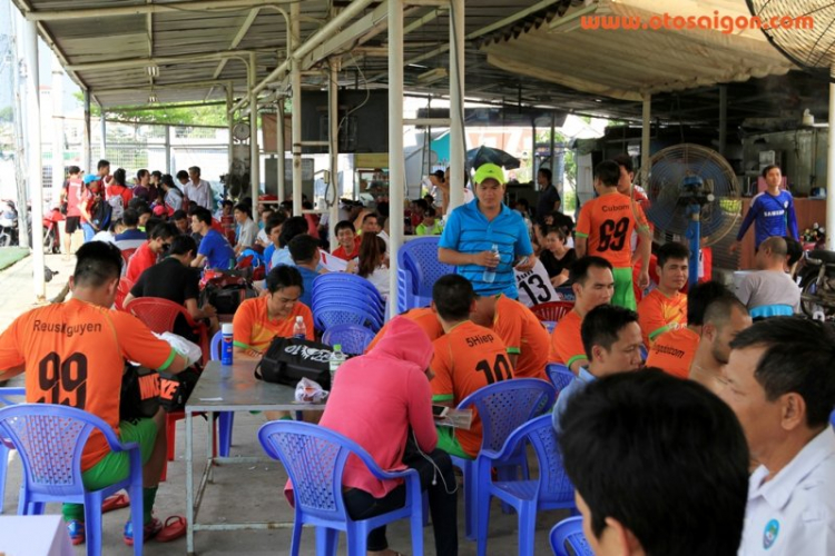 Trực tiếp giải bóng đá OS Futsal Champions League 2015