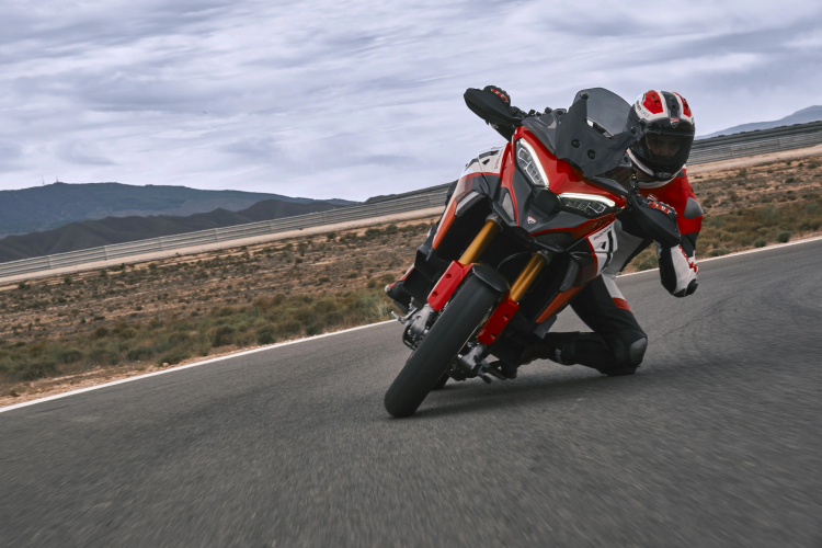 2022-Ducati-Multistrada-V4-Pikes-Peak-57.jpg