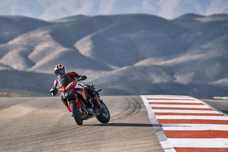 2022-Ducati-Multistrada-V4-Pikes-Peak-49.jpeg