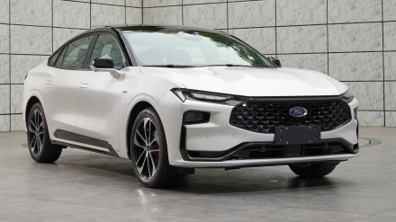 new-ford-mondeo-leaked-photo-from-china-front.jpg