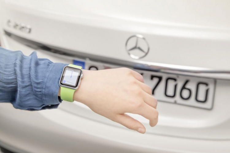 Đồng hồ Apple có thể đồng bộ với xe Mercedes-Benz