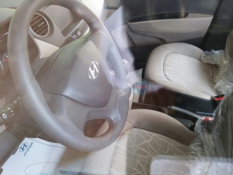 Muốn mua xe sedan grand i10 2015 Muốn mua xe sedan grand i10 2015