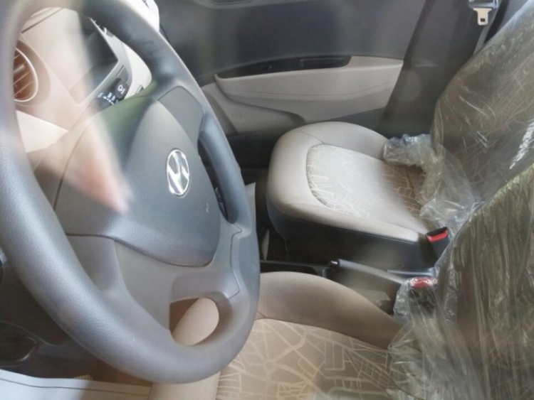 Muốn mua xe sedan grand i10 2015 Muốn mua xe sedan grand i10 2015
