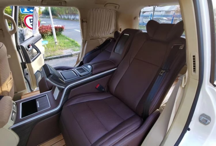 Độ ghế Limousine thương gia MBS cho Land Cruiser / Lexus LX570