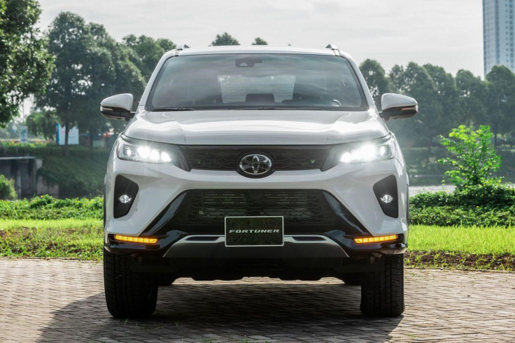 Tháng 12, Toyota tiếp tục ưu ái Fortuner với loạt ưu đãi hấp dẫn Tháng 12, Toyota tiếp tục ưu ái Fortuner với loạt ưu đãi hấp dẫn