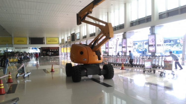 TÀI XẾ NGỒI ĐÂU?
