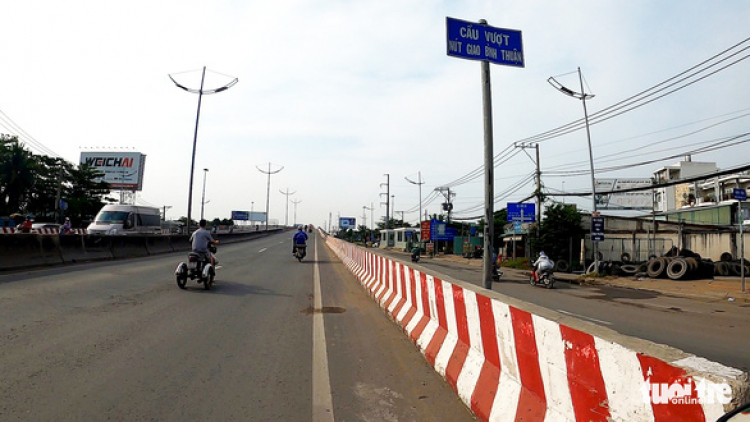 'Đinh tặc' xuất hiện trở lại trên quốc lộ 1 ở huyện Bình Chánh, TP.HCM