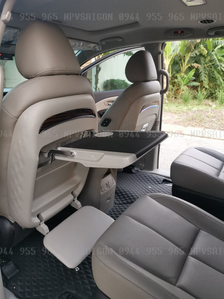 bàn ăn bàn làm việc Kia SEDONA