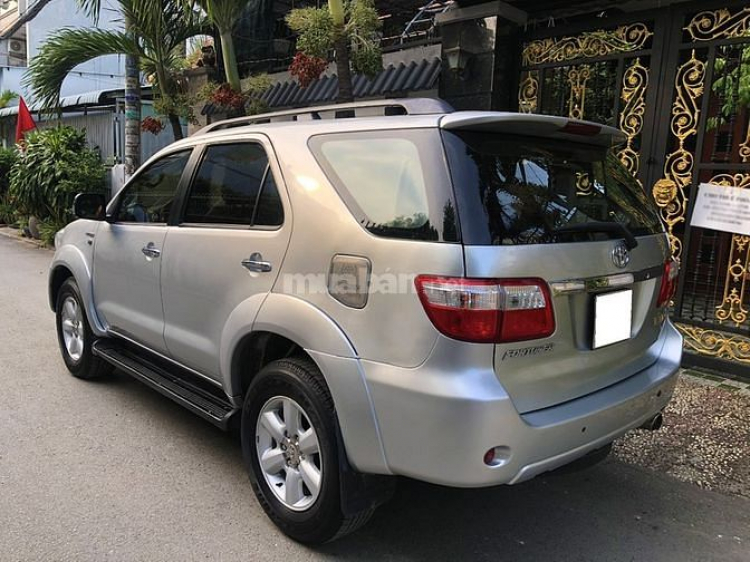 Góc dành cho người đi Toyota Fortuner: Nơi chia sẻ trung thực về trải nghiệm và kinh nghiệm sử dụng