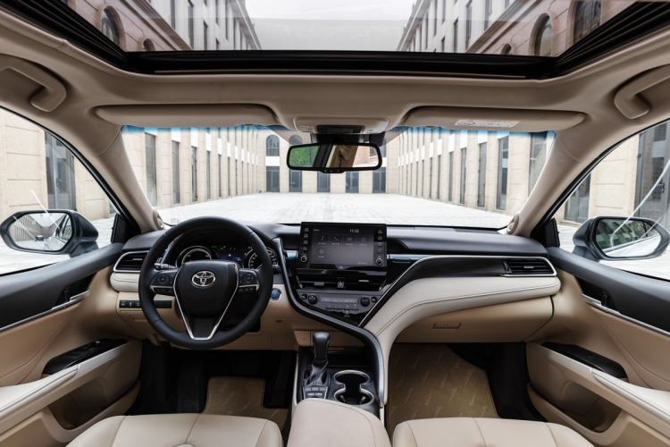 Toyota Camry (12).jpg Toyota Camry (12).jpg