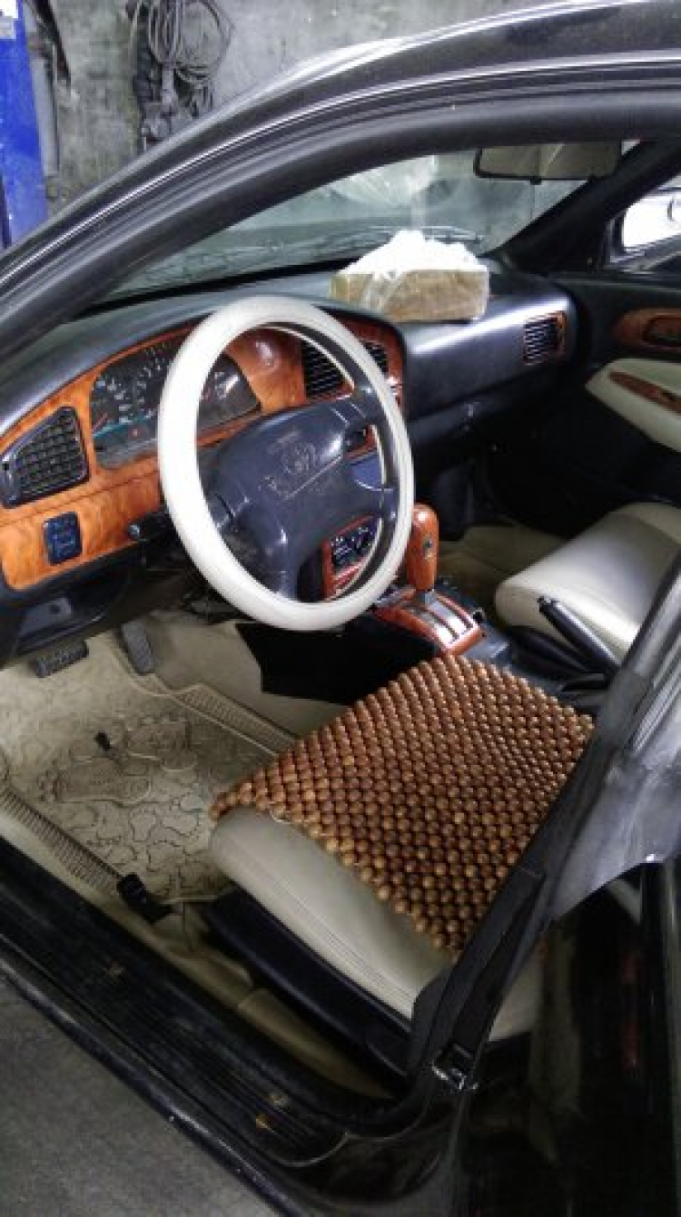 Toyota Corona 1992 - 1996 mắt híp đít bồng (Na béo ) Toyota Corona 1992 - 1996 mắt híp đít bồng (Na béo )