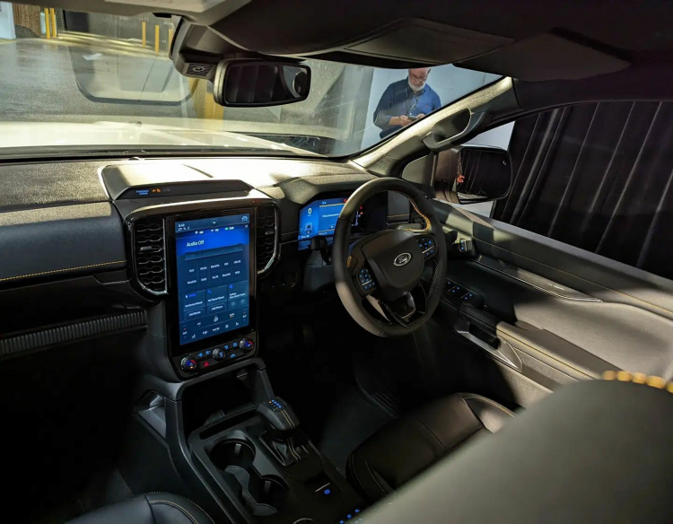 Nội thất Ford Ranger 2022 3.0 V6.jpg