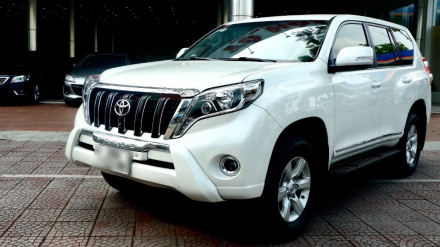 toyota-land-cruiser-prado-2014-suv-02.jpg
