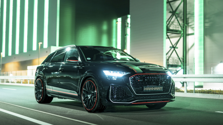 avaManhart-Audi-RS-Q8-4.jpg