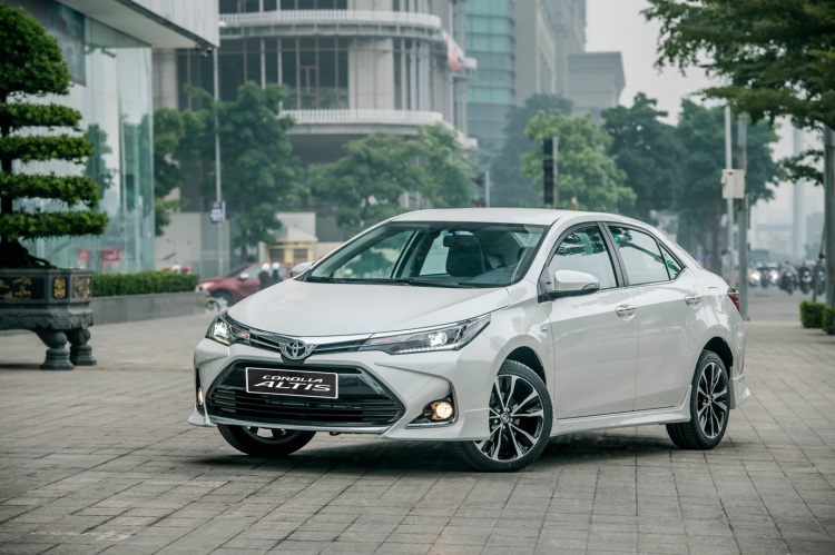 Sắm Toyota Corolla Altis đón Tết, nhận ưu đãi lớn lên đến 85 triệu đồng trong tháng 12