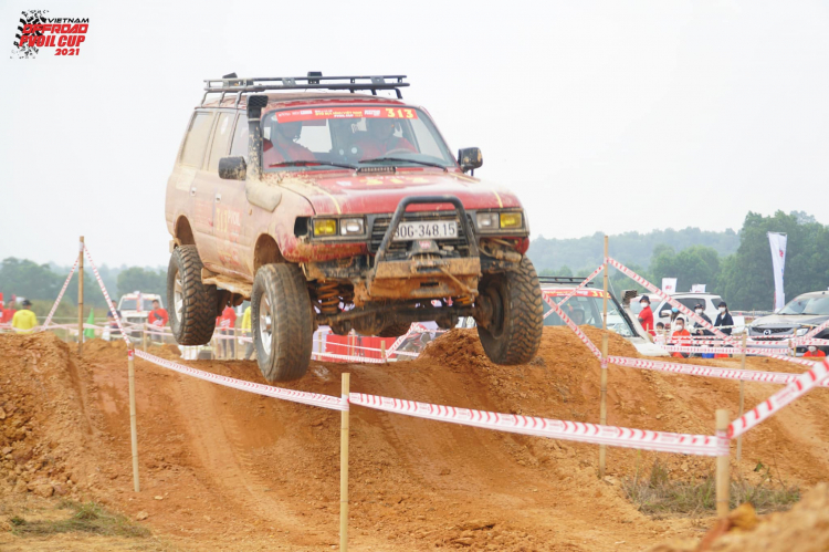LAND CRUISER FRIENDCLUB (LFC) "Where there were NO ROADS, there was LAND CRUISER" LAND CRUISER FRIENDCLUB (LFC) "Where there were NO ROADS, there was LAND CRUISER"