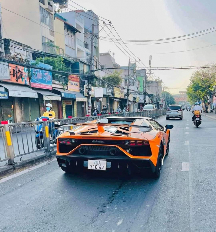 Siêu xe Lamborghini Aventador SVJ Roadster thứ 2 bất ngờ về Việt Nam: Giá hơn 50 tỷ đồng