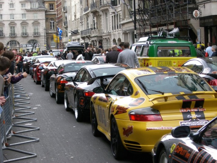 Hành trình siêu xe Gumball 3000 2015 chính thức khởi hành