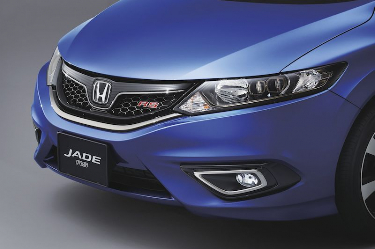 Honda Jade RS: xe gia đình 6 chỗ ngồi hấp dẫn