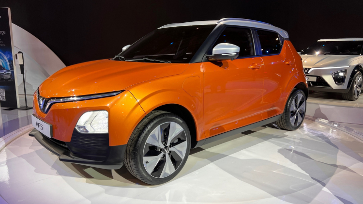 VinFast-VF5-At-CES-2022-1.jpg VinFast-VF5-At-CES-2022-1.jpg