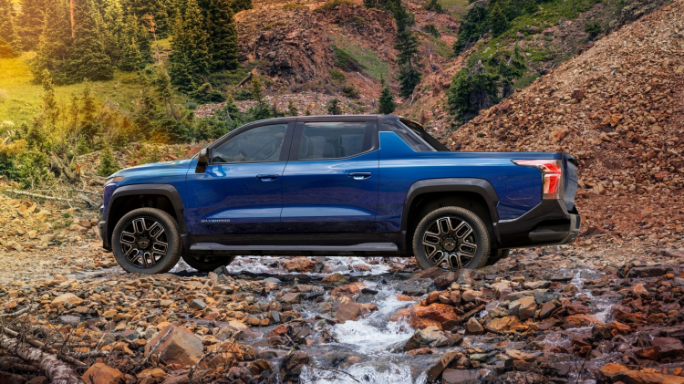 Chevrolet Silverado EV 2024