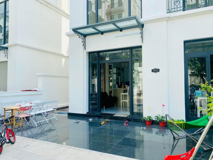 VINHOMES GRAND PARK QUẬN 9 LÀ CÁI “BẪY GẤU” CHO NHỮNG KHÁCH YÊU MÀU HỒNG! VINHOMES GRAND PARK QUẬN 9 LÀ CÁI “BẪY GẤU” CHO NHỮNG KHÁCH YÊU MÀU HỒNG!