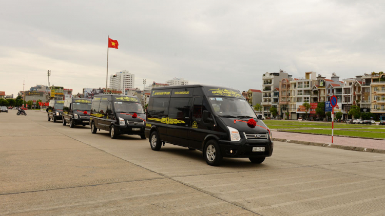 Độ Limousine Xe 5 Chỗ, 7 Chỗ, 9 Chỗ Độ Limousine Xe 5 Chỗ, 7 Chỗ, 9 Chỗ