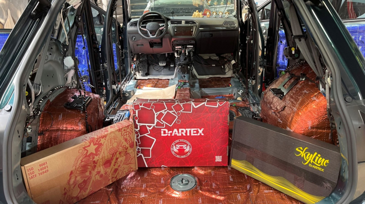 Cách âm cho xe Volkswagen Tiguan - Vật liệu cách âm cao cấp DrARTEX sản xuất tại Nga
