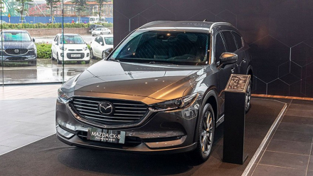 mazda-cx8-2.jpg
