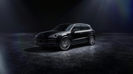 Porsche Cayenne Platinum Edition 2022 (2).jpg